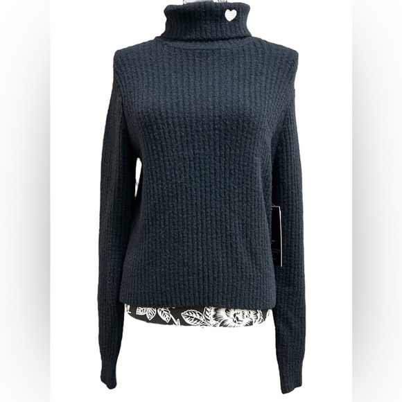 BROADWAY 38 heart turtleneck sweater - Picture 1 of 10